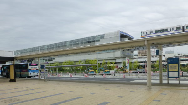伊丹空港 飛行機乗らない人で盛況 は続かない 関西散歩ブログ